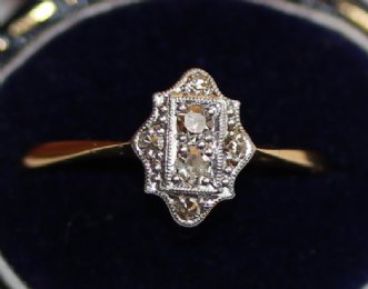 18 ct Gold, Diamond Ring - SOLD