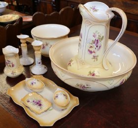 Crown Devon Ewer & Basin Set