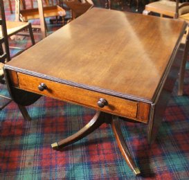 Georgian Mahogany Drop Leaf Table