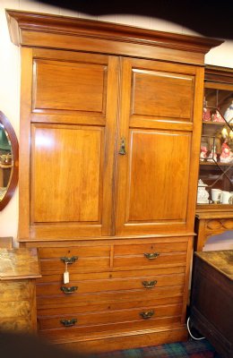 Large Linen Press - SOLD