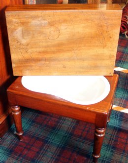 Mahogany Bidet