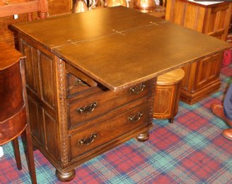 Oak Table Top Chest