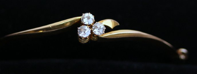 15ct Gold Bangle with 3 Old Cut Diamondsds - SOLD