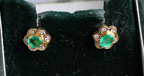 18ct Gold, & Diamond Earrings