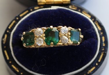 18ct Gold Edwardian Emerald & diamond Ring