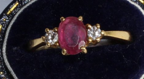 18ct Gold,Pink Tourmaline &Diamond Ring
