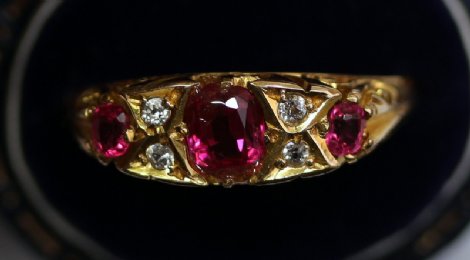 18ct Gold,Ruby & Diamond Ring