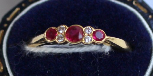 18ct Gold,Ruby & Diamond Set Ring