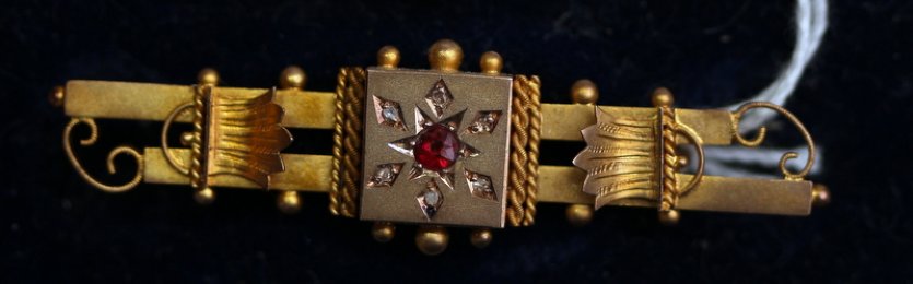 19th cent,9ctGold,Ruby & Diamond Brooch