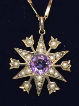 9ct Gold,Amethyst & Pearl Pendant