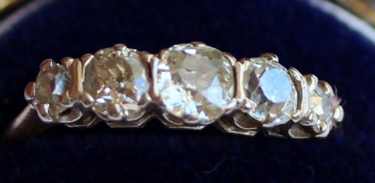 Early 20th cent, 5 stone Gold Ring
