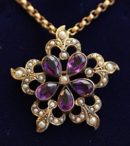 Early 20th cent Gold,Amethyst,Seed Pearl Pendant with Chain