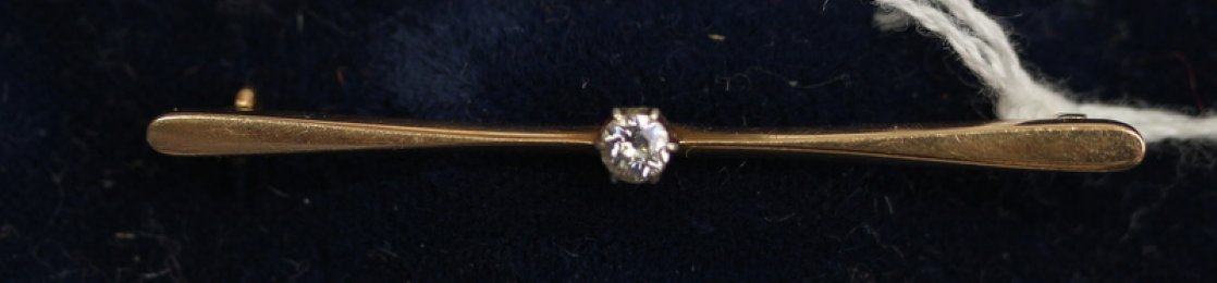 Gold & Diamond Brooch