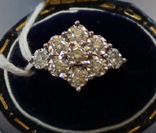 Gold, Diamond Cluster Ring