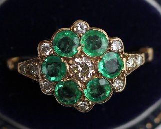 Gold,Emerald & Diamond Ring