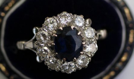 Gold,Sapphire & Diamond Ring