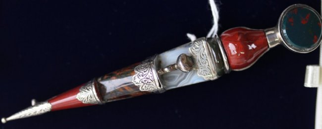 Scottish Silver & Agate Kilt Pin