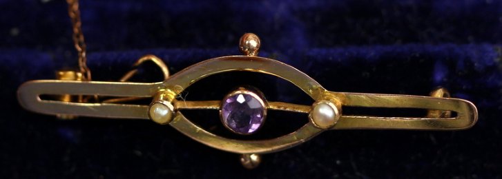 Victorian Gold, Amethyst & Pearl Brooch