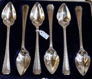 6 Silver Dessert / Grapefruit Spoons