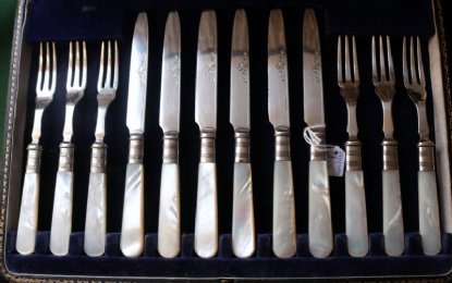 Set of 12pcs MOP handled desert knives & Forks 